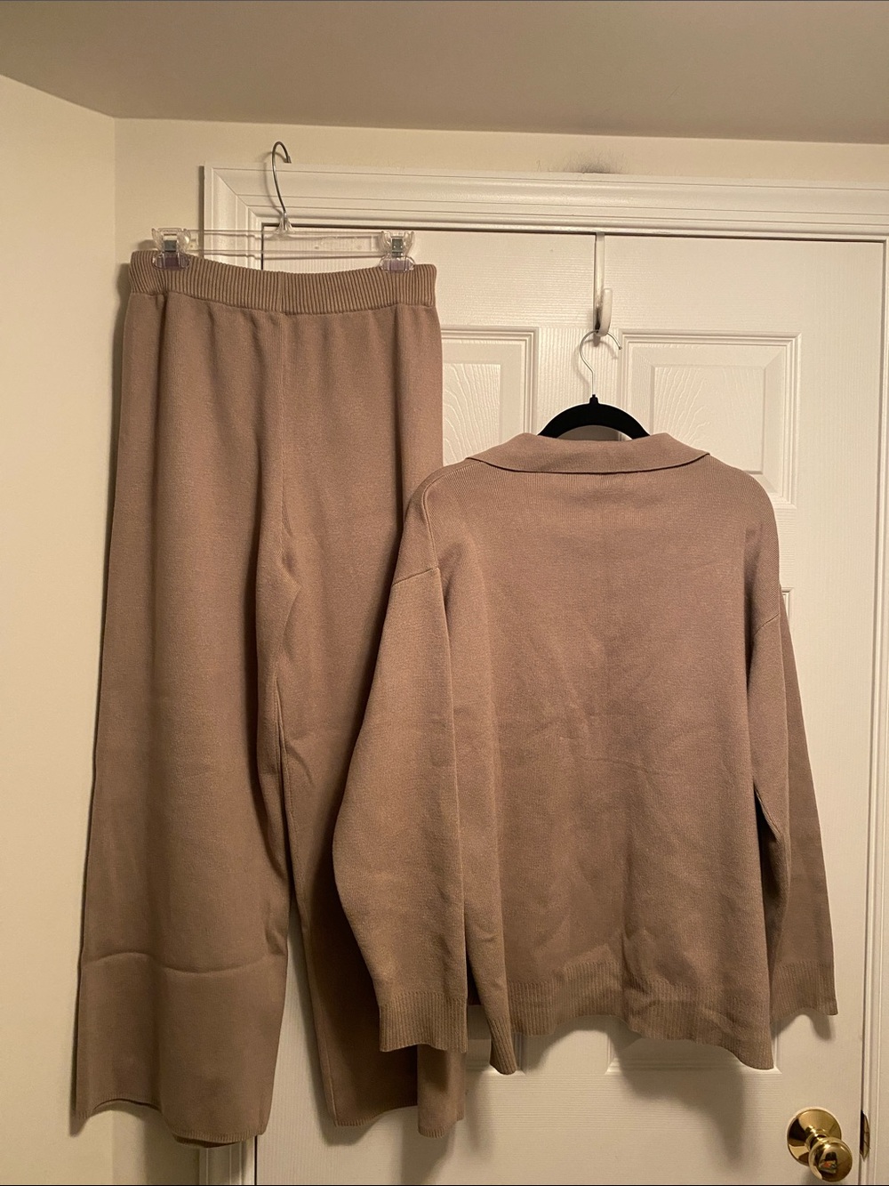 Jaezziy Women's Taupe Knit Lounge Pants & Top Set…size XL - Picture 2 of 5